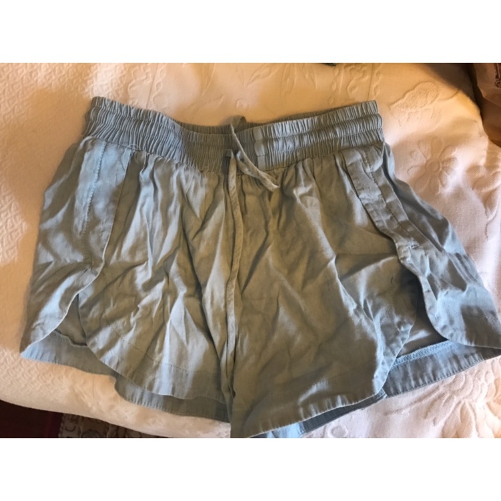 LF Rumour Boutique denim flowy shorts